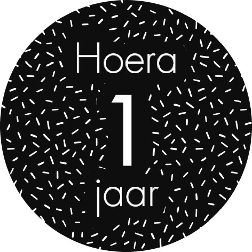 Hoera 1 Jaar